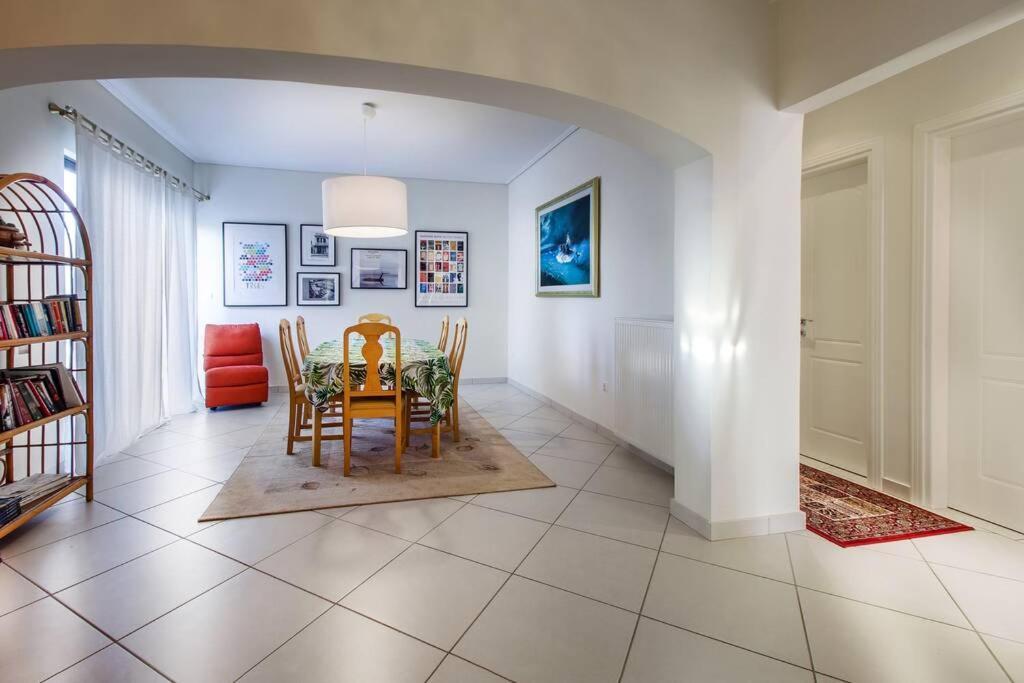 Spacious Apartment In Glyfada Close To The Sea 아테네 외부 사진