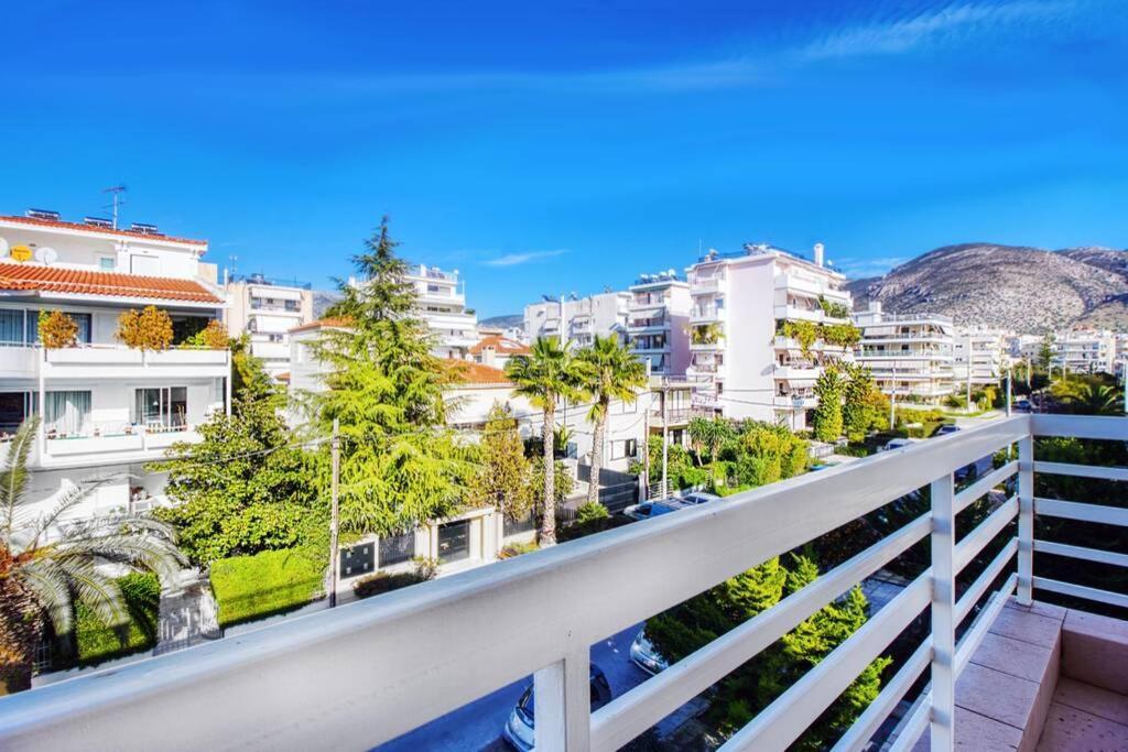 Spacious Apartment In Glyfada Close To The Sea 아테네 외부 사진