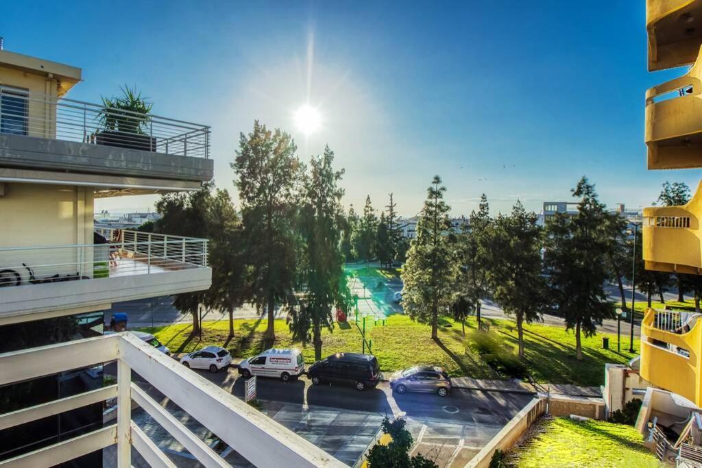Spacious Apartment In Glyfada Close To The Sea 아테네 외부 사진